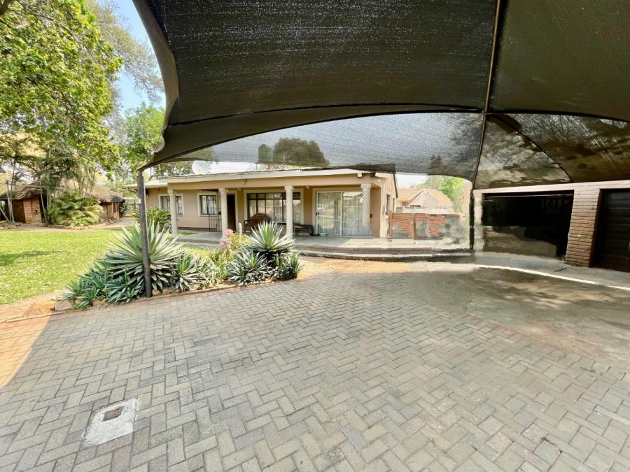 3 Bedroom Property for Sale in Oos Einde North West